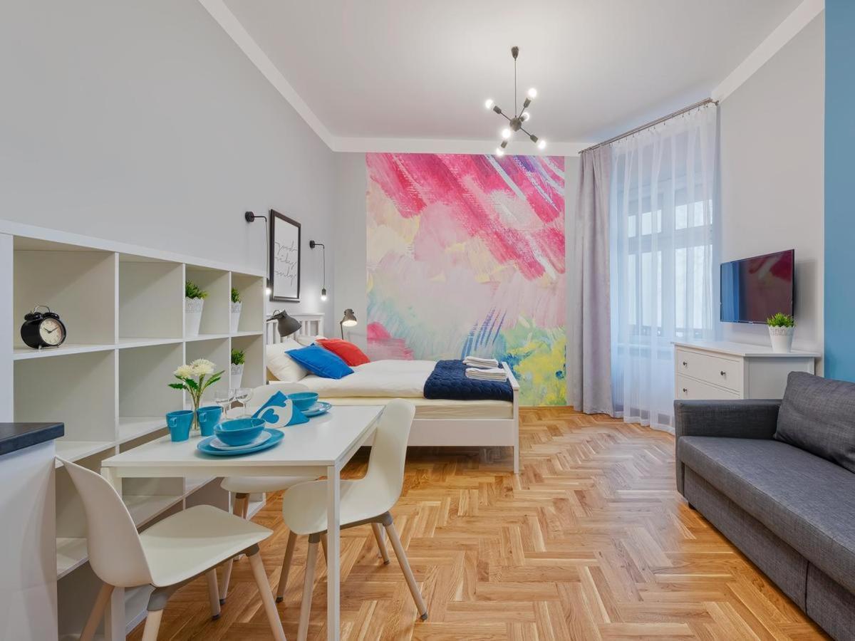 Ok Krak Apartments คราคูฟ ภายนอก รูปภาพ