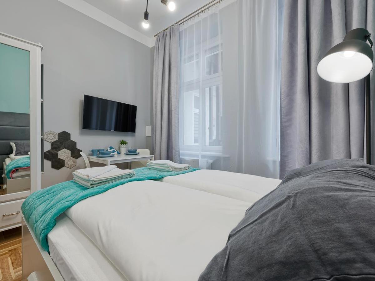 Ok Krak Apartments คราคูฟ ภายนอก รูปภาพ